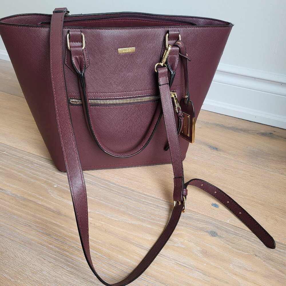 Aldo Burgundy tote bag with shoulder strap